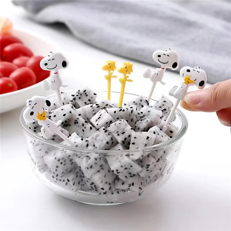 شوكة فواكه كرتونية على شكل سنو - مراجعة Rice Ball Mold وسعره
